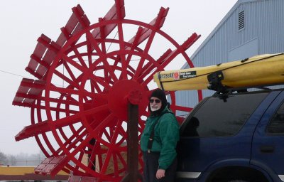 I'll just hook up this paddle wheel