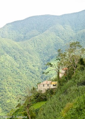 Precarious - Road to Hardware Gap, Blue Mountains