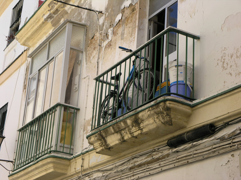 alejandro! did you see my bike...?!