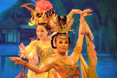 Shanghai Dancer
