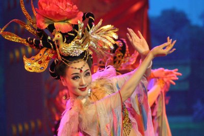 Shanghai Dancer