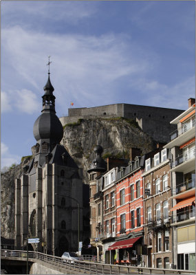 Dinant, Collgial #10