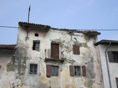 Old walls, somewhere in western Slovenia/northern Italy