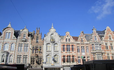 The second market square on market day