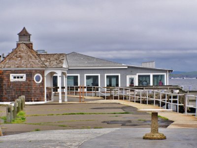 Dock and Dine Eatery