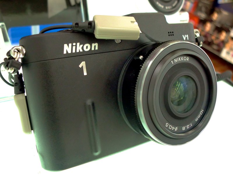 NIKON 1 V1