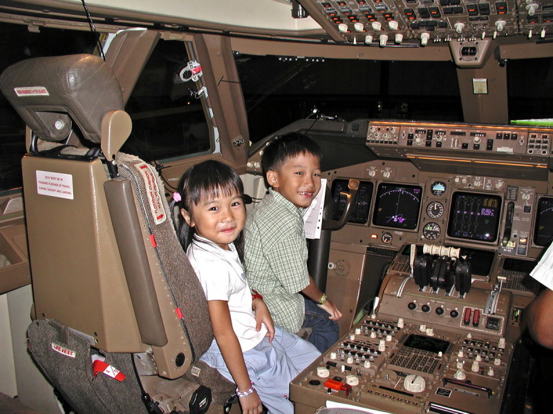 Cockpit tour