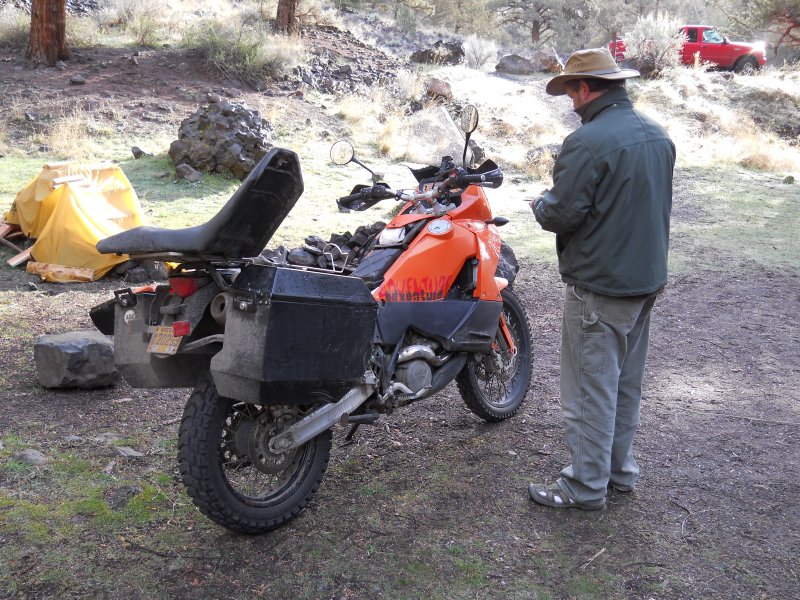 Jeff working on his KTM 990