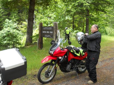 Guess whos riding the Eure-a peein' motorcycle?