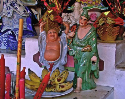 Chinese figurines