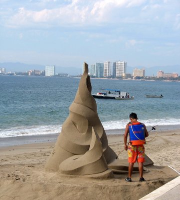 Sand sculpture, Malecon, Puerto Vallarta