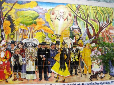 Dream of a Sunday Afternoon in Alameda Park - ceramic mural based on a Diego Rivera painting, Tlaquepaque