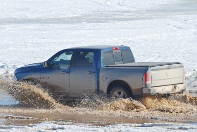 Traffic on the Moose River 2011 April 1