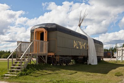 Tipi covering over museum car