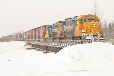 2012 January freight 419 arriving at Moosonee
