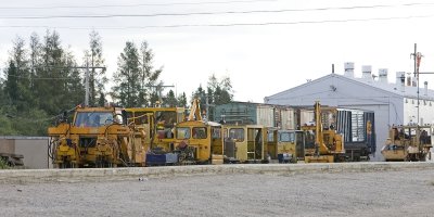 Work equipment in Moosonee yard 2006 July 23