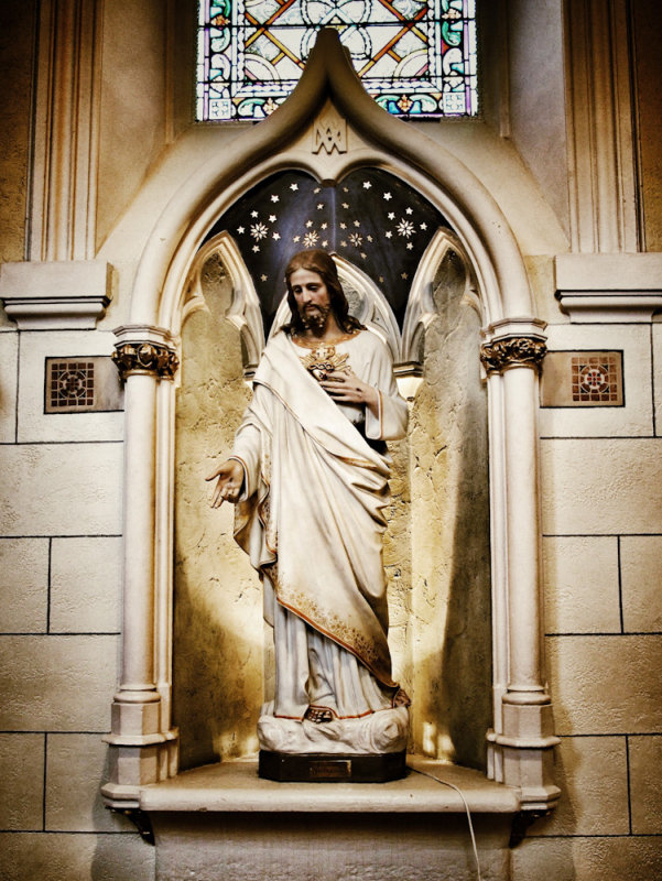 Loretto Christ Statue