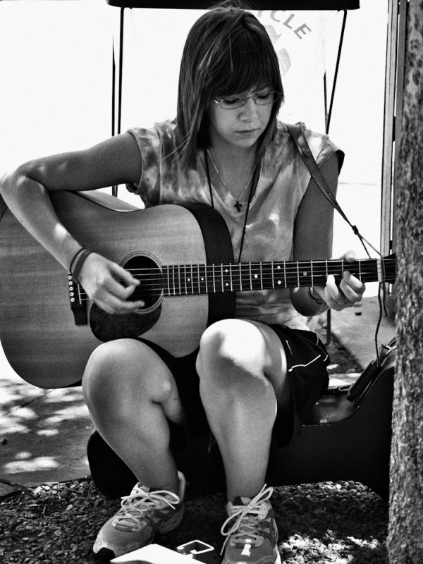 Street Guitarist