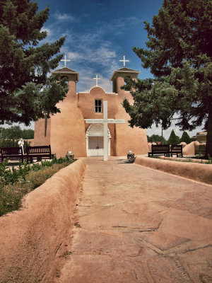 San Francisco de Asis Path