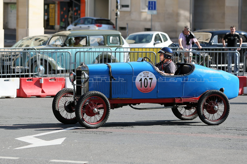 2042 Retro Festival de Caen 2011 - MK3_9942_DxO WEB.jpg