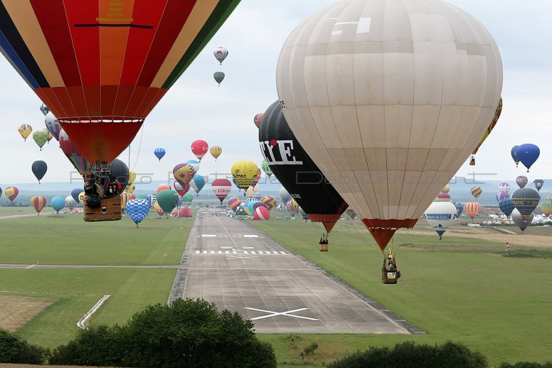 533 Lorraine Mondial Air Ballons 2011 - MK3_2161_DxO Pbase.jpg