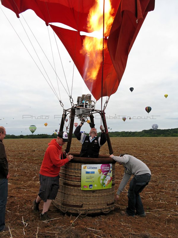 3055  Lorraine Mondial Air Ballons 2011 - IMG_8895_DxO Pbase.jpg