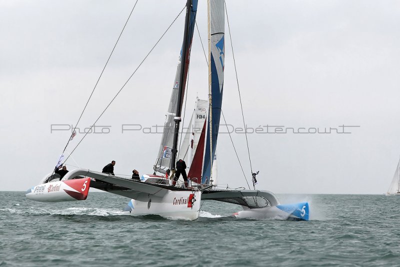 1022 Multi50 Trophee du Port de Fecamp 2011 - MK3_4669_DxO Pbase.jpg