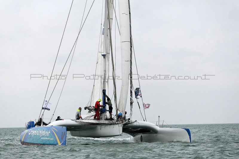 1051 Multi50 Trophee du Port de Fecamp 2011 - MK3_4692_DxO Pbase.jpg