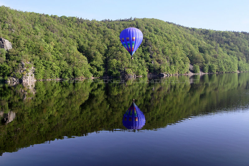 322 - Czech balloons meeting 2012 in Chotilsko - IMG_0246_DxO_2 Pbase.jpg