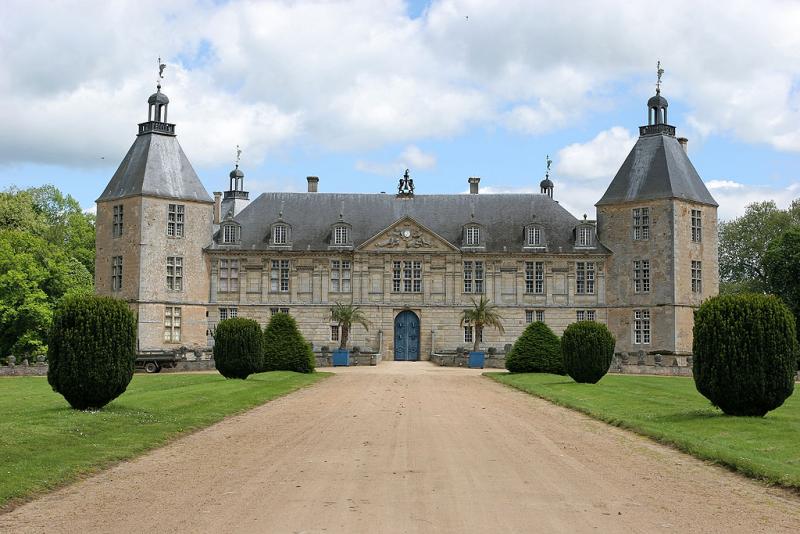 Visite du chateau de Sully, en Bourgogne