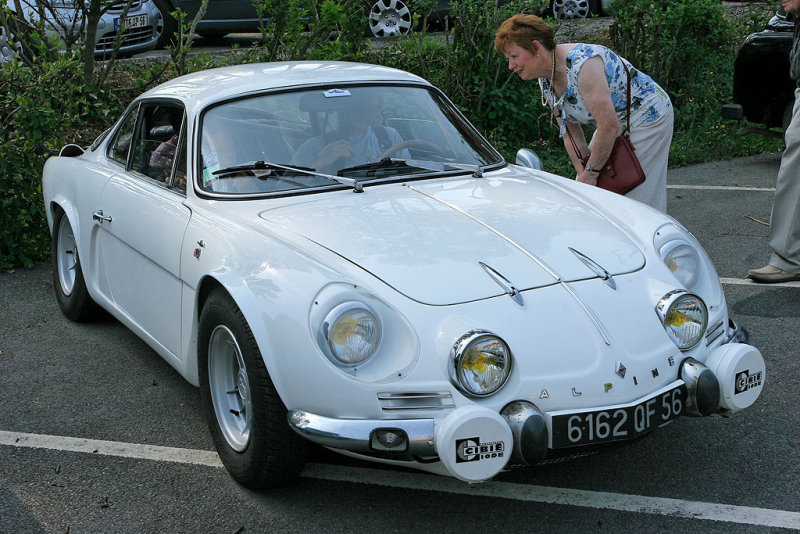 Exposition de vieilles voitures / Old cars exhibition