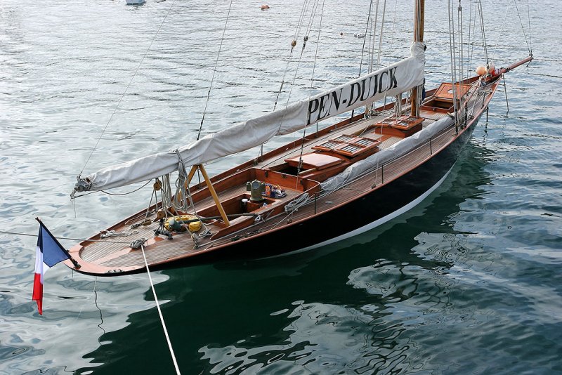 35 Douarnenez 2006 - Journée du jeudi 27 juillet - Pen Duick