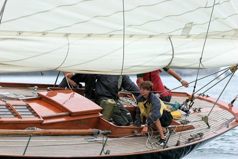 35 Douarnenez 2006 - Le samedi 29 juillet - Pen Duick, le voilier mytique dEric Tabarly