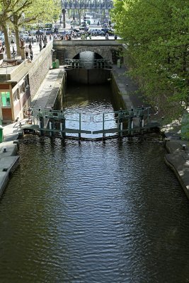 131 Canal de l Ourcq et bassin de la Villette - IMG_4009_DxO Pbase.jpg