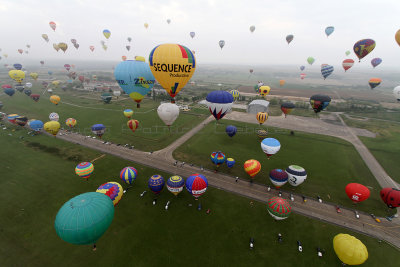 Lorraine Mondial Air Ballons 2011 - Mercredi 27/07 - Vol du matin avec le nouveau record du monde !