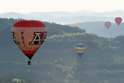 188 - Czech balloons meeting 2012 in Chotilsko - MK3_7930_DxO_2 Pbase.jpg