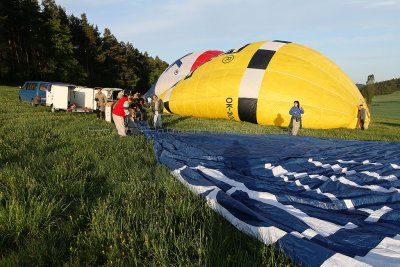 54 - Czech balloons meeting 2012 in Chotilsko - IMG_0136_DxO_2 Pbase.jpg