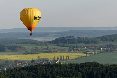 221 - Czech balloons meeting 2012 in Chotilsko - MK3_7958_DxO_2 Pbase.jpg