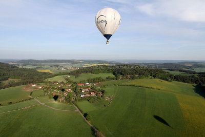 224 - Czech balloons meeting 2012 in Chotilsko - IMG_0205_DxO_2 Pbase.jpg