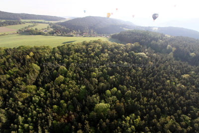 249 - Czech balloons meeting 2012 in Chotilsko - IMG_0215_DxO_2 Pbase.jpg