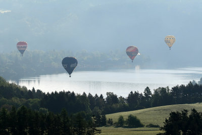 258 - Czech balloons meeting 2012 in Chotilsko - MK3_7978_DxO_2 Pbase.jpg