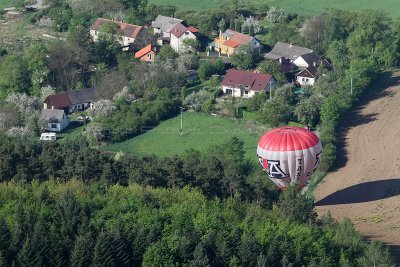 484 - Czech balloons meeting 2012 in Chotilsko - MK3_8086_DxO_2 Pbase.jpg