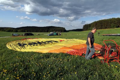 645 - Czech balloons meeting 2012 in Chotilsko - IMG_0456_DxO format Pbase.jpg