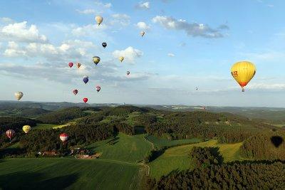 735 - Czech balloons meeting 2012 in Chotilsko - MK3_8164_DxO format Pbase.jpg