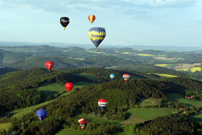 750 - Czech balloons meeting 2012 in Chotilsko - MK3_8179_DxO format Pbase.jpg