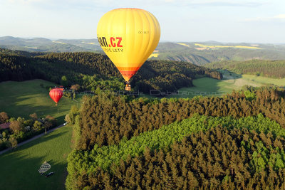 775 - Czech balloons meeting 2012 in Chotilsko - MK3_8204_DxO format Pbase.jpg