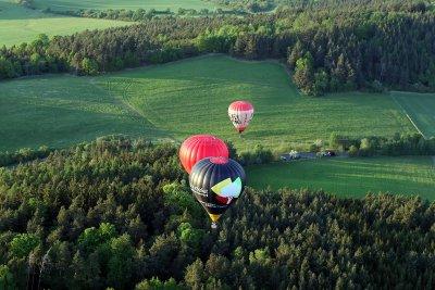 796 - Czech balloons meeting 2012 in Chotilsko - MK3_8225_DxO format Pbase.jpg