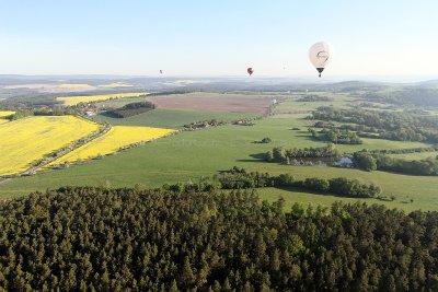 1014 - Czech balloons meeting 2012 in Chotilsko - IMG_0575_DxO format Pbase.jpg