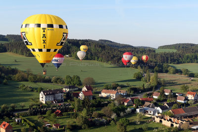 980 - Czech balloons meeting 2012 in Chotilsko - MK3_8348_DxO format Pbase.jpg