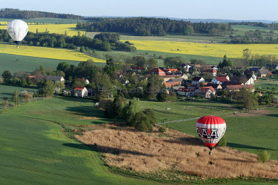 988 - Czech balloons meeting 2012 in Chotilsko - MK3_8356_DxO format Pbase.jpg